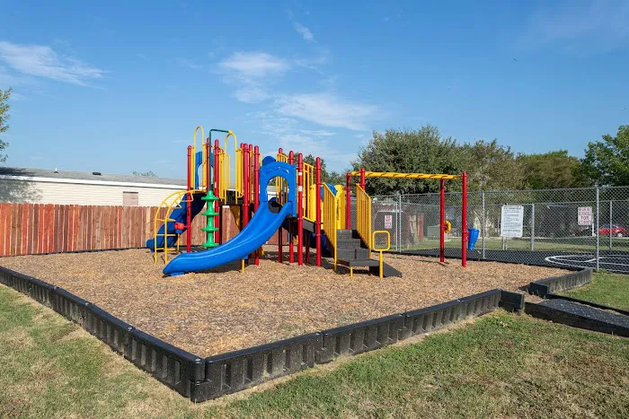 Crescent Place Picture 1