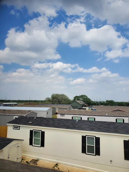 Higdon Oaks Picture 2