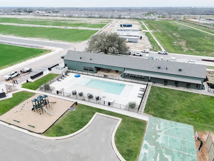 Higdon Oaks Picture 4