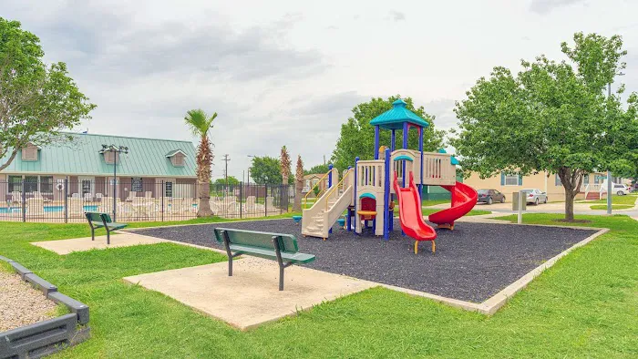 Woodlake Trails Picture 9