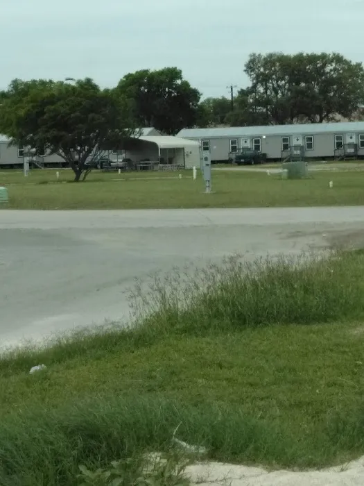 Lake Village Mobile Home Community Picture 3