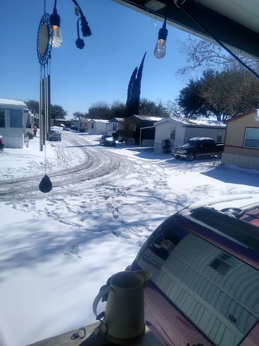 Indian Hills Manufactured Home Community Picture 6