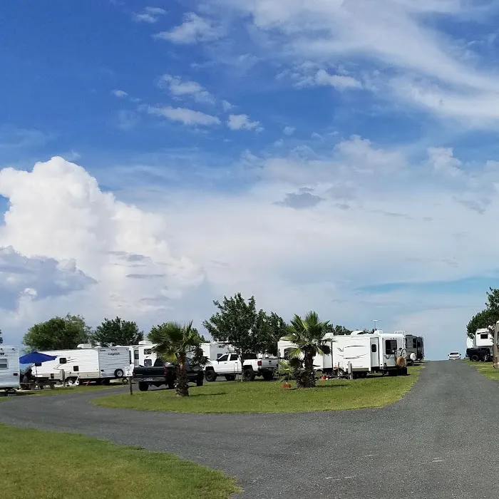 Atascosa RV Park Picture 7