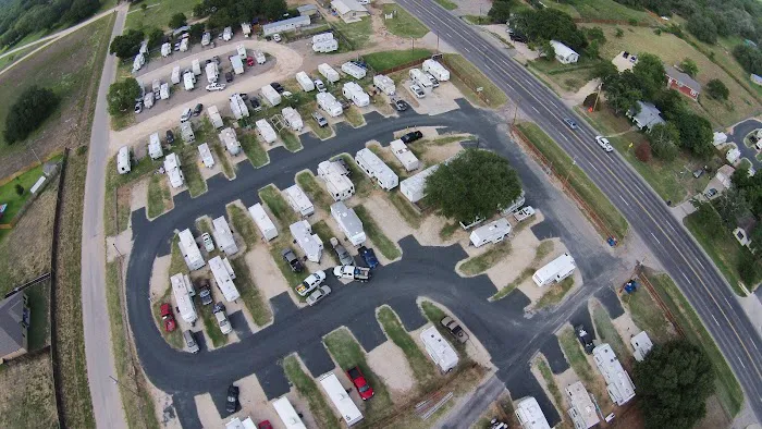 Hwy 97 East RV Park Picture 4