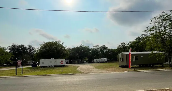 Arched Oak RV Park Picture 1