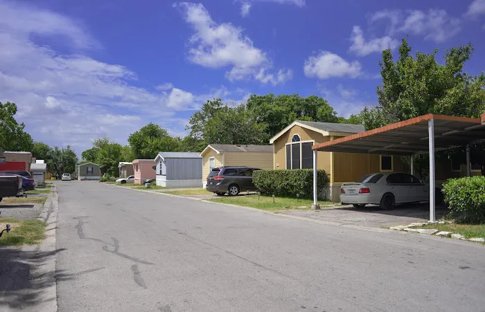 Lamplighter Estates Picture 10