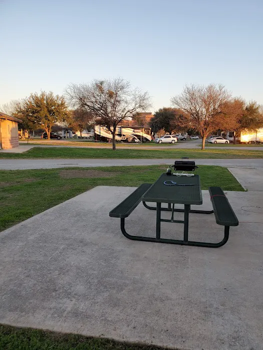 Fort Sam Houston RV Park Picture 6