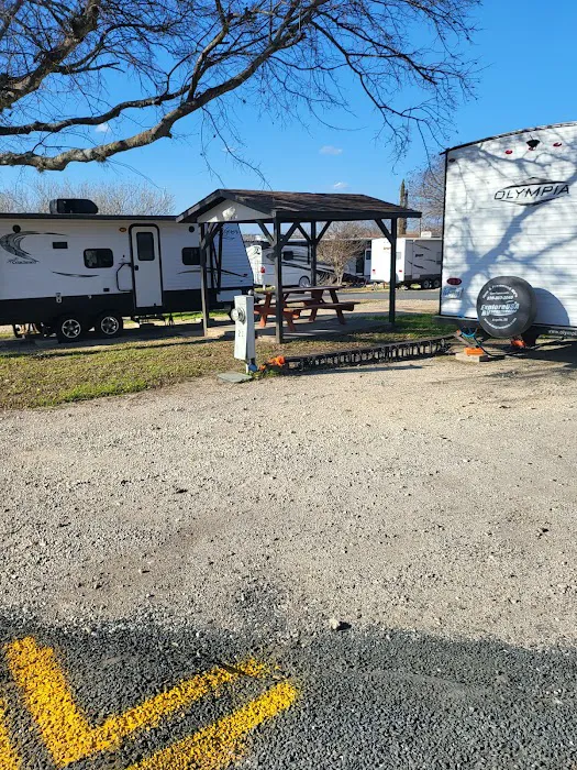 Stone Creek RV Park Picture 7