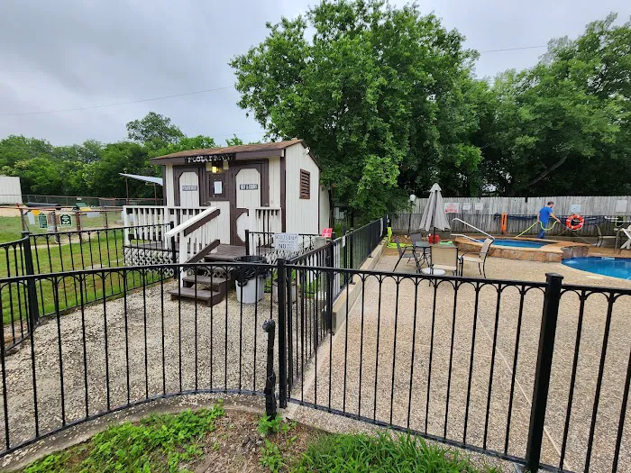 Stone Creek RV Park Picture 8