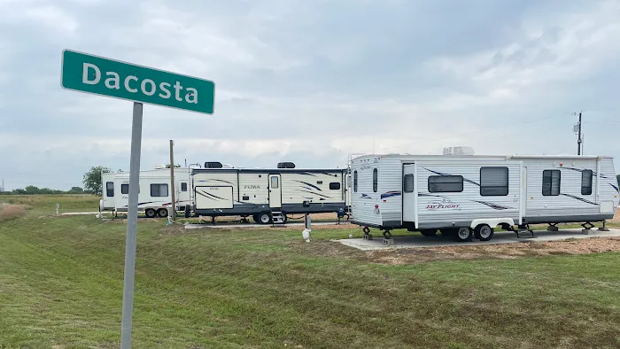 DaCosta RV Park Picture 7