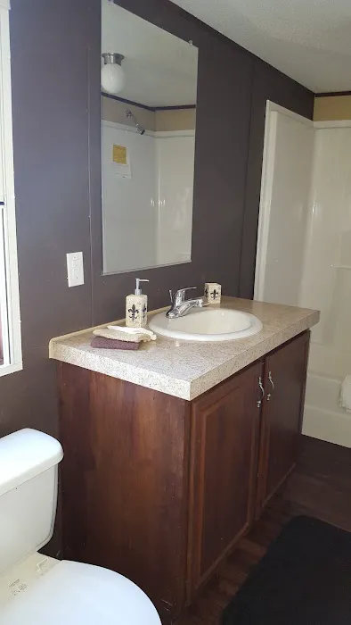 Tri City Mobile Home Community Picture 9