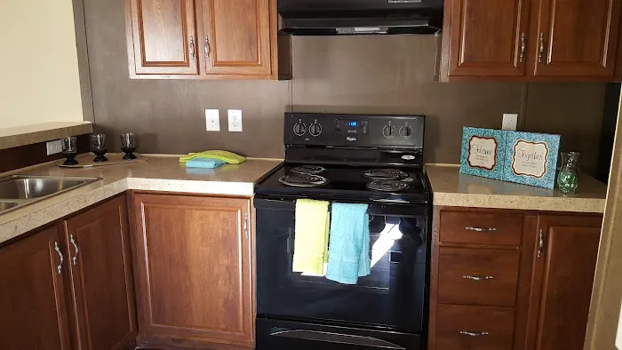 Tri City Mobile Home Community Picture 5