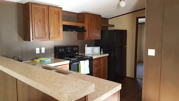 Tri City Mobile Home Community Picture 3