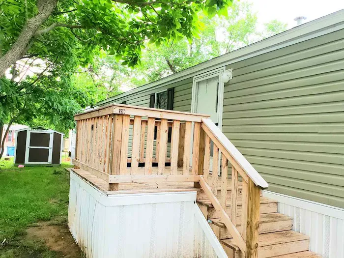 Parkway Mobile Home Community Picture 2