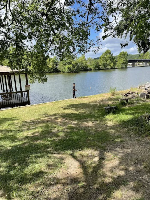 Paddle Bay Hot Springs, AR - RV Camping Picture 1