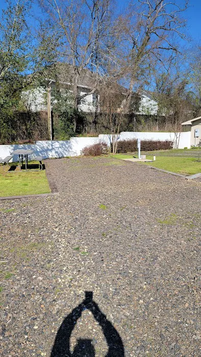 Leisure Landing RV Park Picture 7