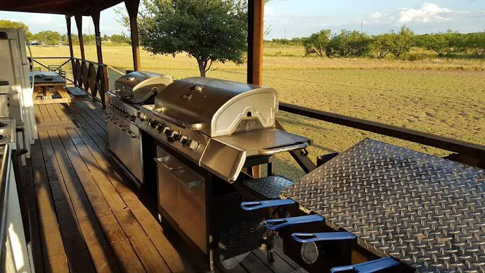 M Bar H Lodge and RV Park Picture 1