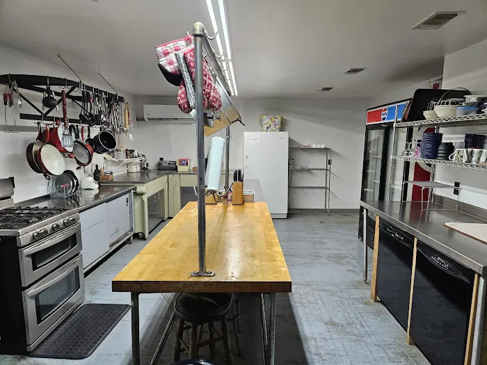 M Bar H Lodge and RV Park Picture 3