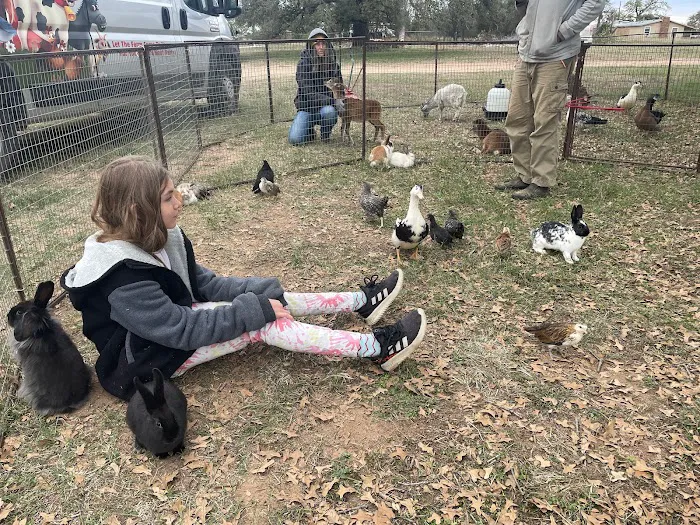 Twin Rivers Manufactured Home Community Picture 2