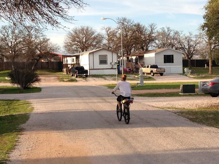 Twin Rivers Manufactured Home Community Picture 1