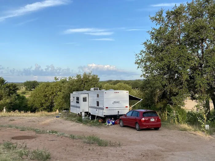 Kingsland Slab RV Camp Picture 1