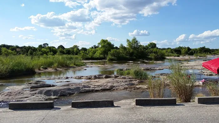 Kingsland Slab RV Camp Picture 3