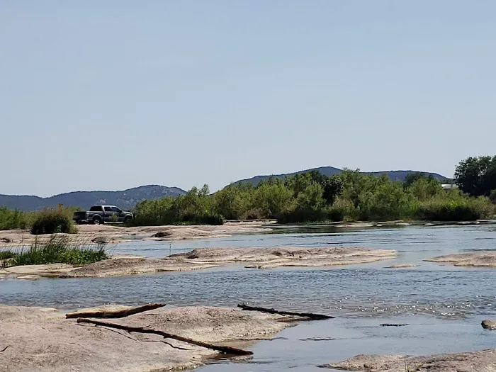 Kingsland Slab RV Camp Picture 7