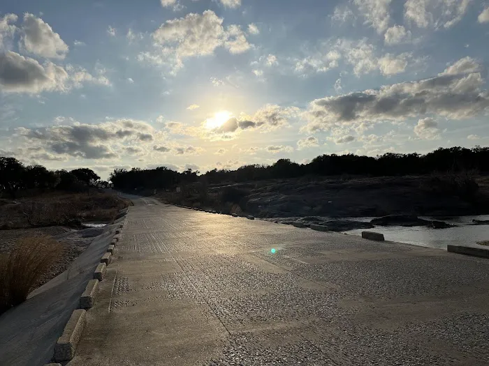 Kingsland Slab RV Camp Picture 4