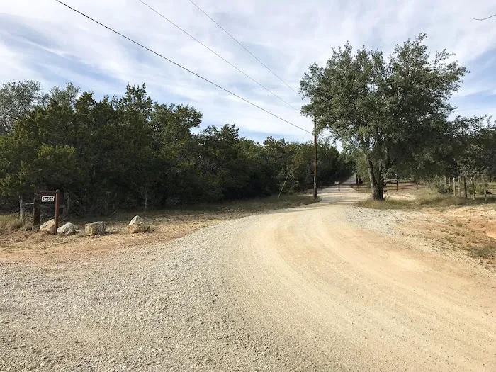 Fearless Treadway RV Park Picture 4