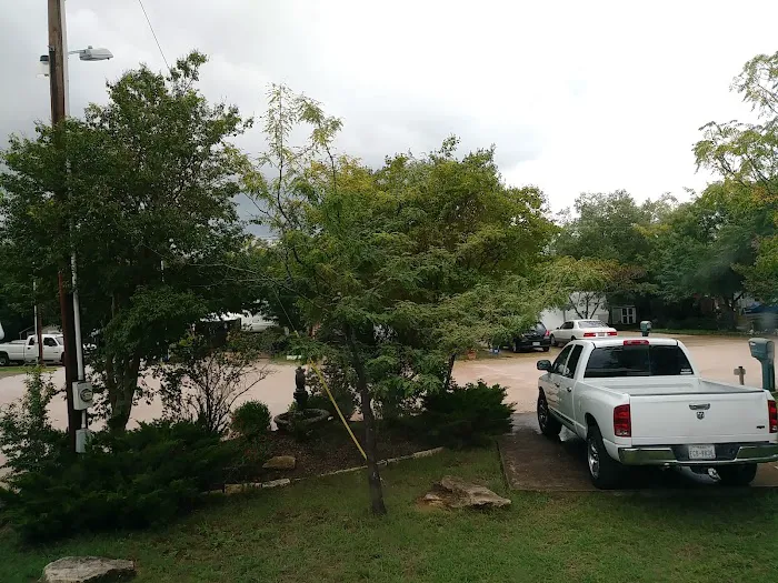 Hofbrau RV Park Picture 2