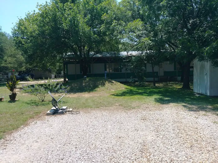 Hofbrau RV Park Picture 9