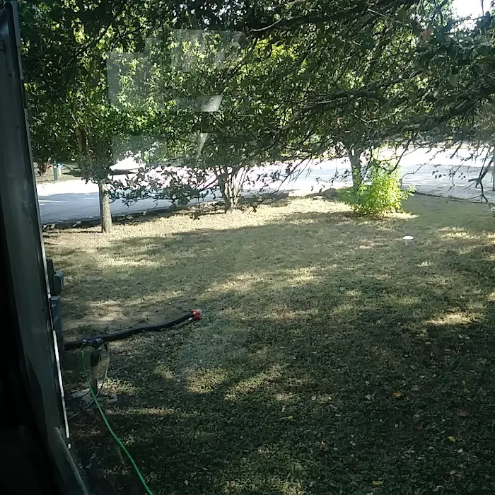 Hofbrau RV Park Picture 4