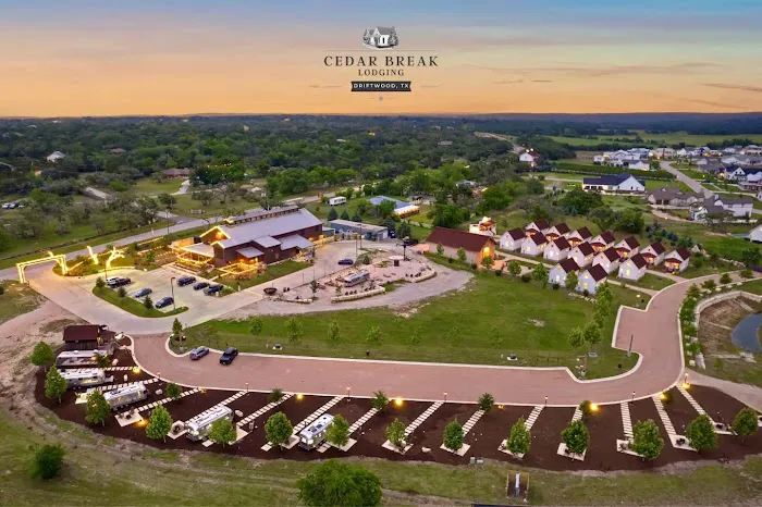 Stardust Airstream & RV Resort Picture 3