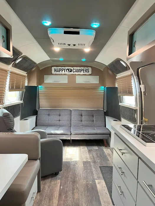 Stardust Airstream & RV Resort Picture 10