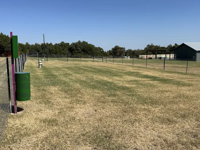 Henly RV Park Picture 6