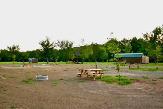 Whispering Springs Retreat Picture 2