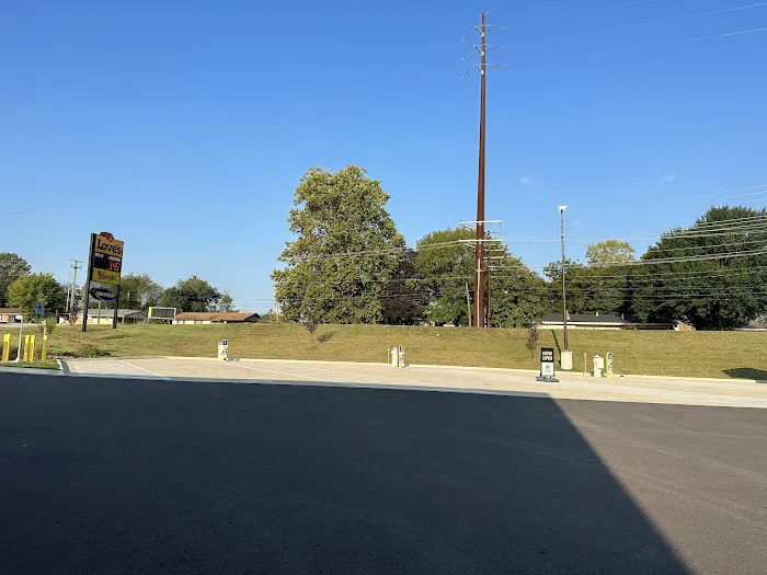 Love's RV Hookup Picture 1