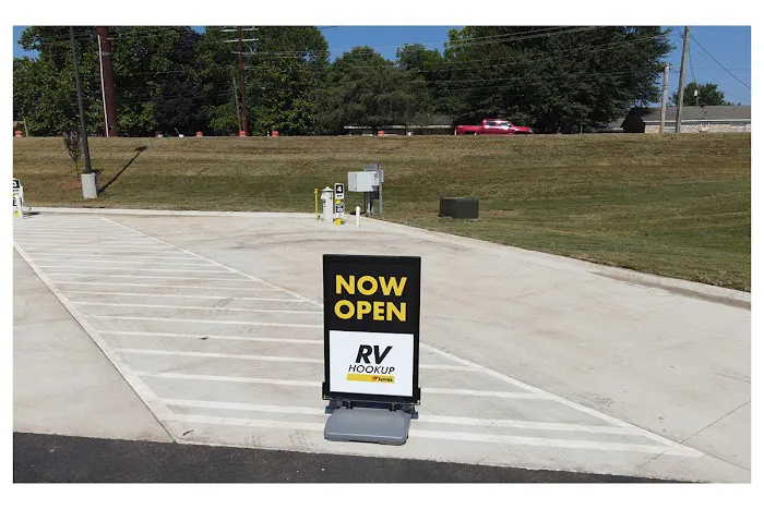 Love's RV Hookup Picture 10