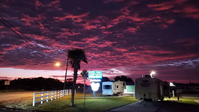 Driftwood RV Resort Picture 2