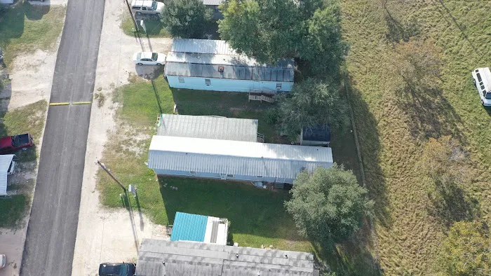 Comal Valley Mobile Home Park Picture 3