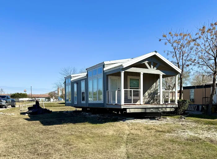 Comal Valley Mobile Home Park Picture 6