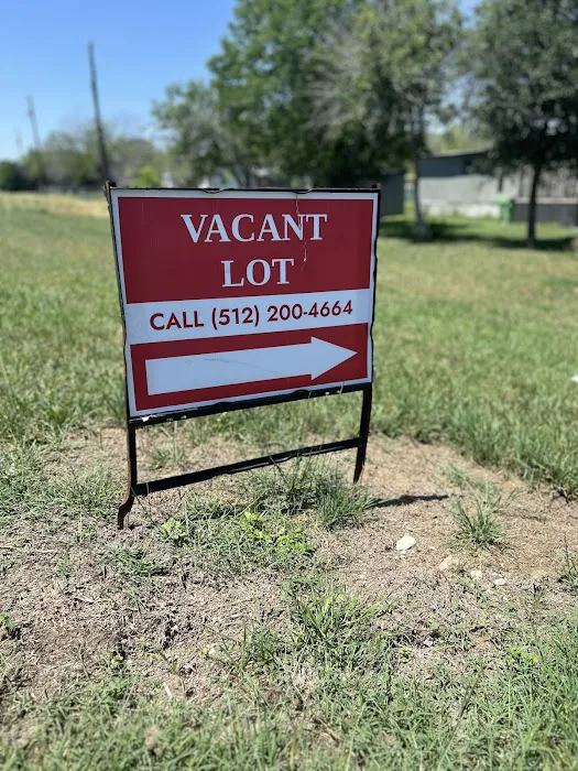 Comal Valley Mobile Home Park Picture 4