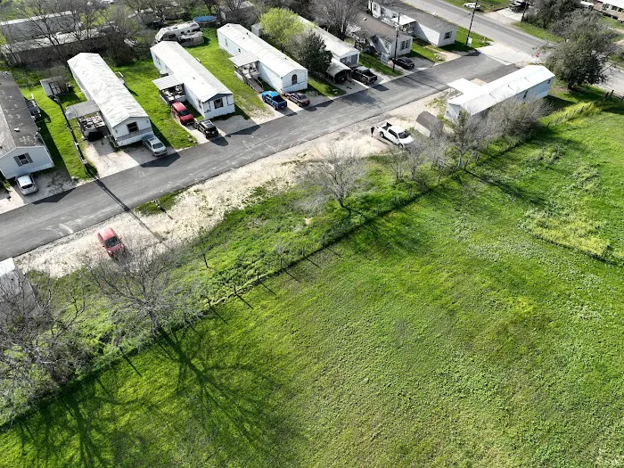 Hillside Mobile Home Park Picture 1