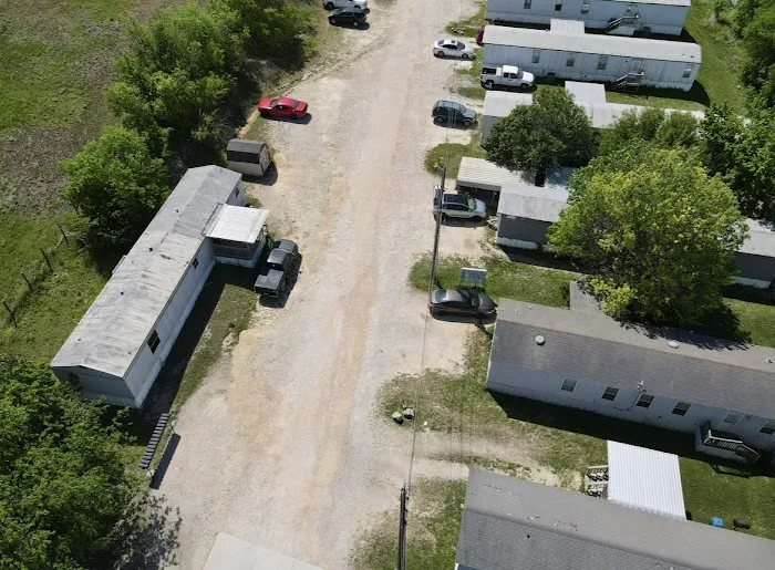 Hillside Mobile Home Park Picture 9