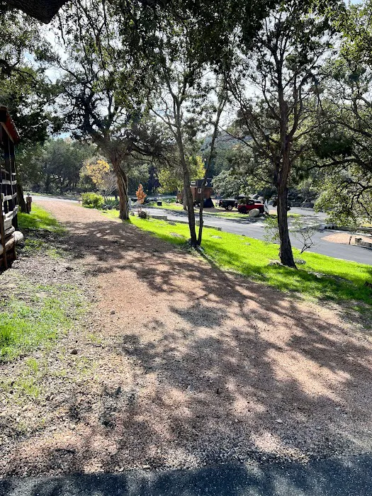 B2 Hideaway Picture 8