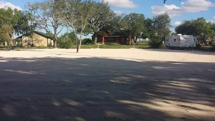 Triple G Mini RV Lots Picture 2