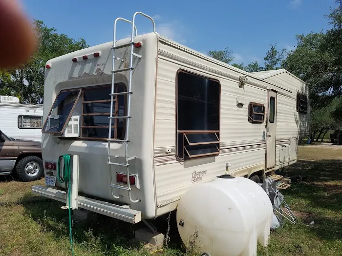 Windy Hills Rv Park Picture 4