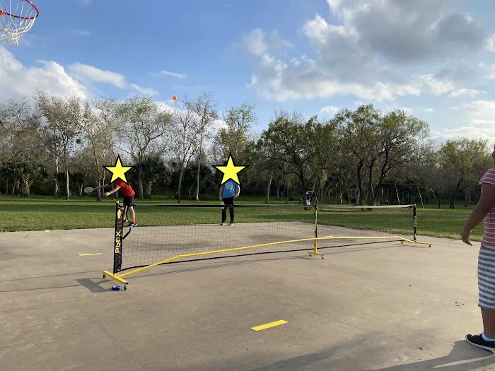 Beeville RV Park Picture 6