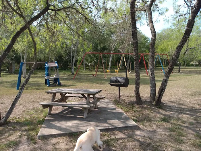 Beeville RV Park Picture 9