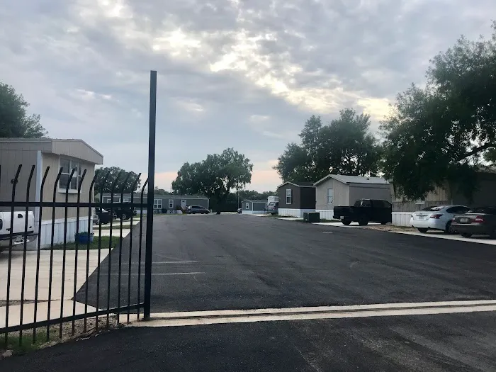 BOSQUE DE LAS LOMAS COMMUNITY Picture 8